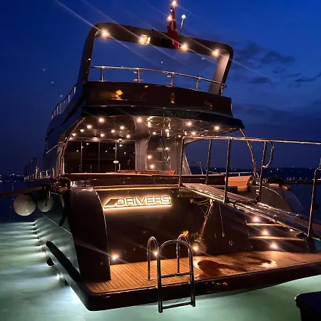 Drivers Botel Istanbul
